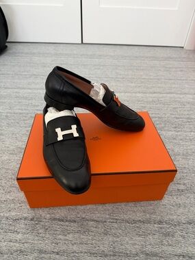 Hermes Black Leather Women's Paris Loafers Size 6 (36)